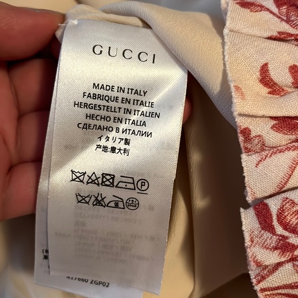 Authentic Gucci Flower print dress - Picture 5 of 11